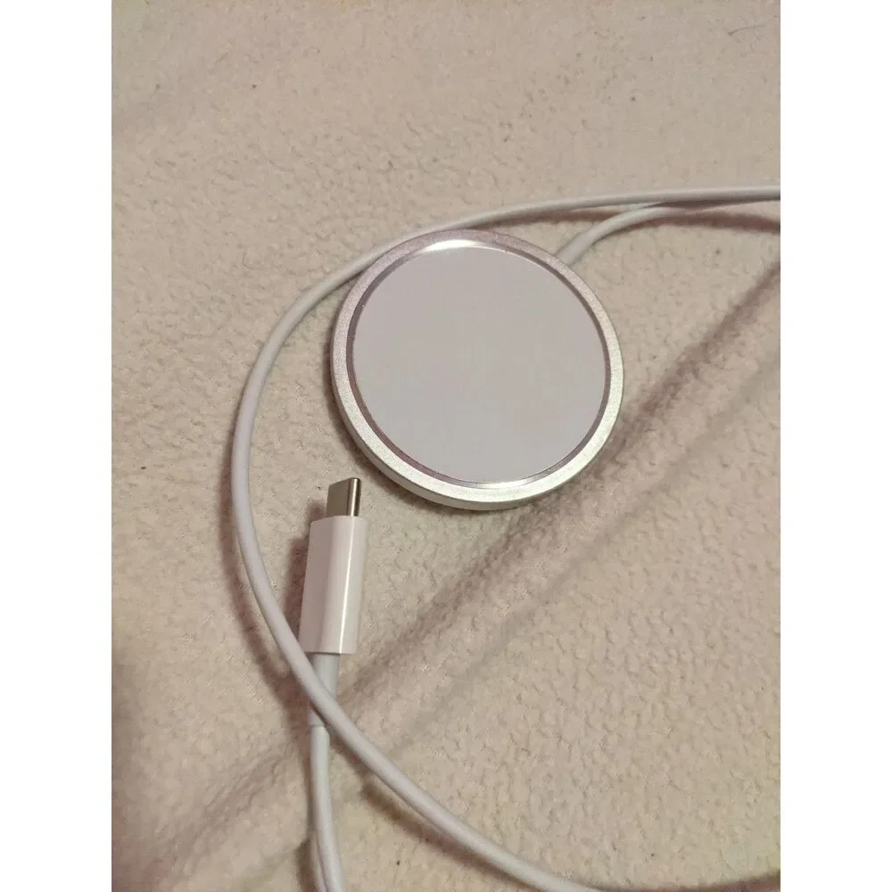 Lot of 3 Magnetic Wireless Chargers USB-C MagSafe Compatible